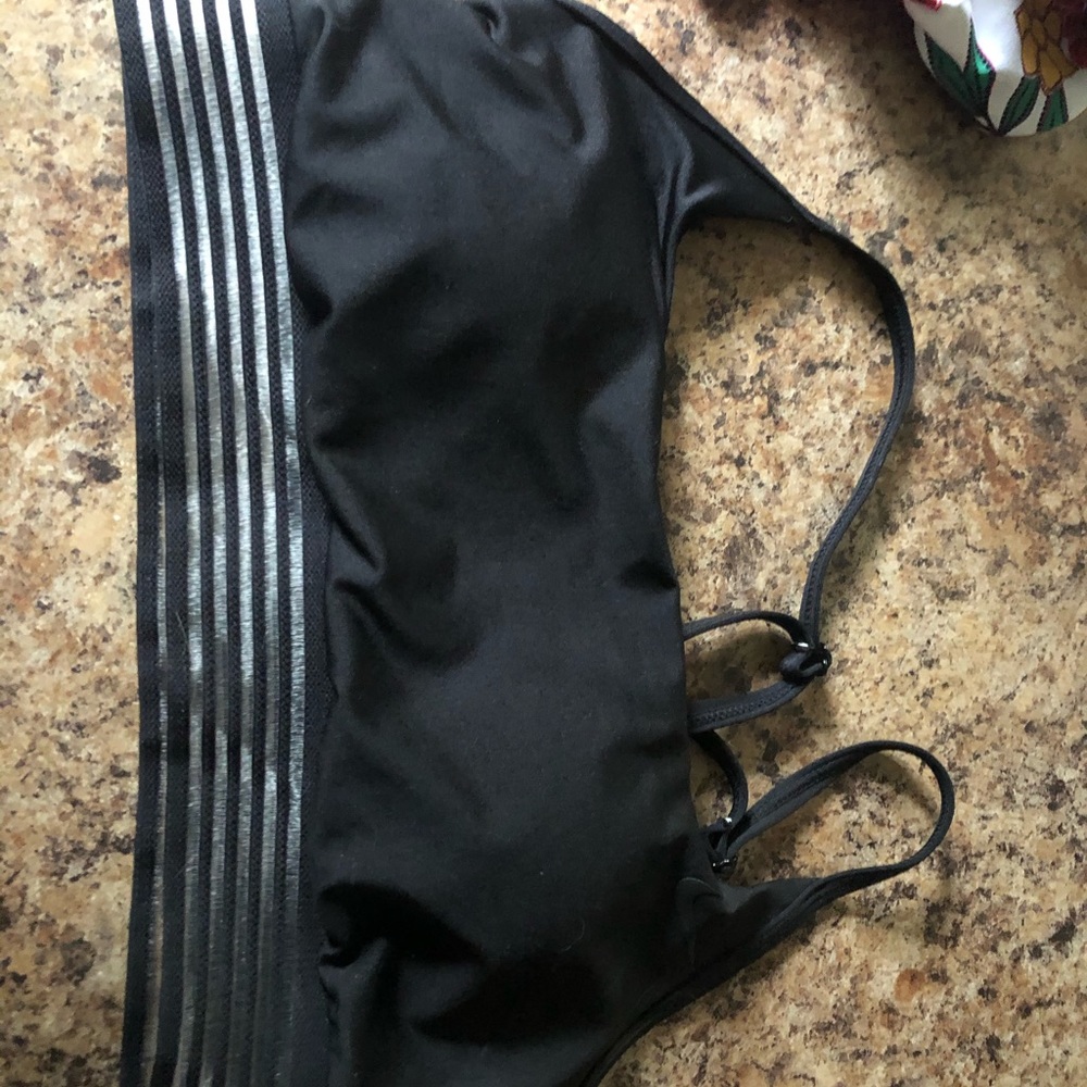 Nike Women’s Spaghetti Strap Sports Bra